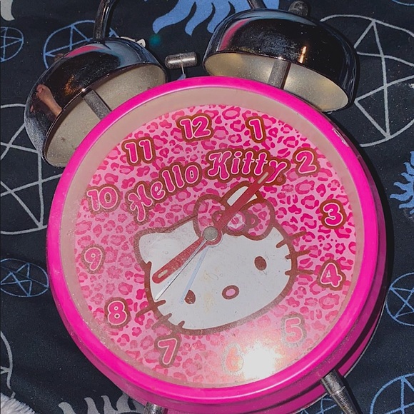 clock - Picture 1 of 2